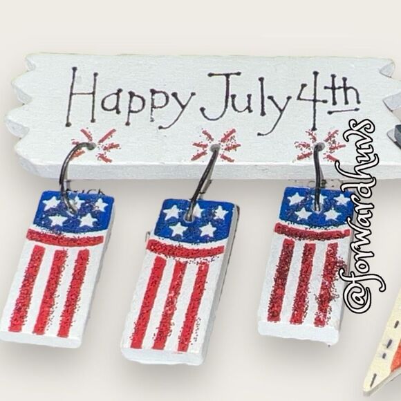 Bundle 3 for $15 American Flag Brooch and Star-Shaped Brooches - Picture 3 of 10